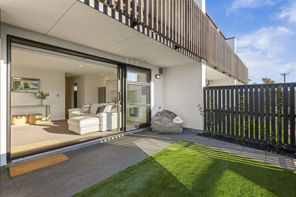 11 Exeter Street, Merivale